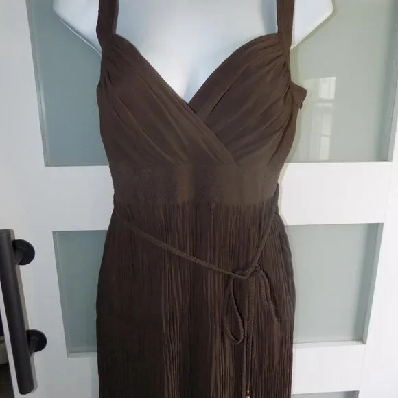 White House Black Market Brown Sleeveless Dress Size 4 Women's NWOT - Picture 2 of 3